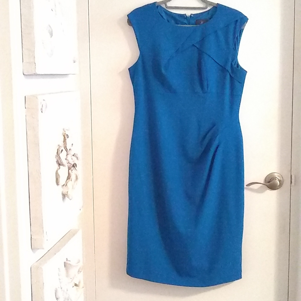 ADRIANNA PAPELL Dress 12